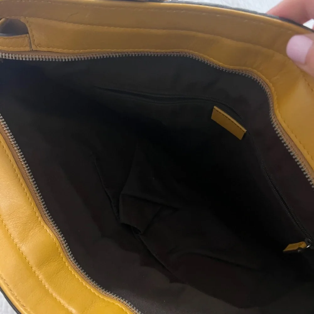 Gucci bag - Picture 5 of 6